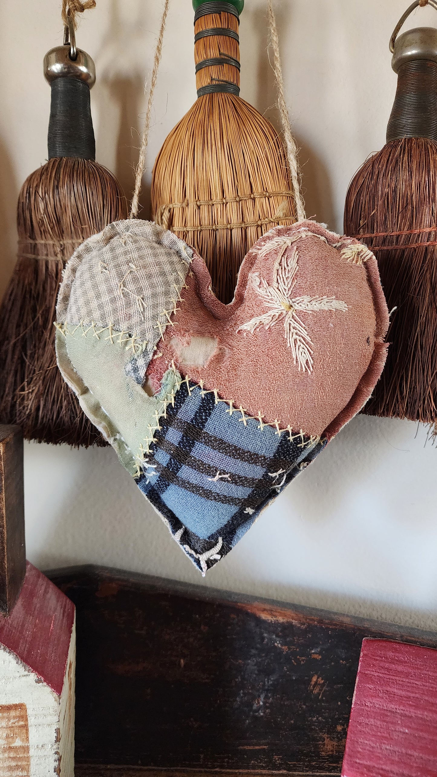 Antique Quilt Country Heart