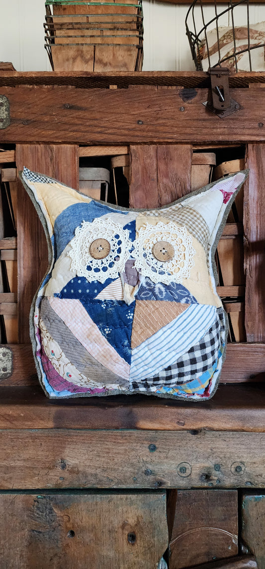 Vintage Quilt Country Owl