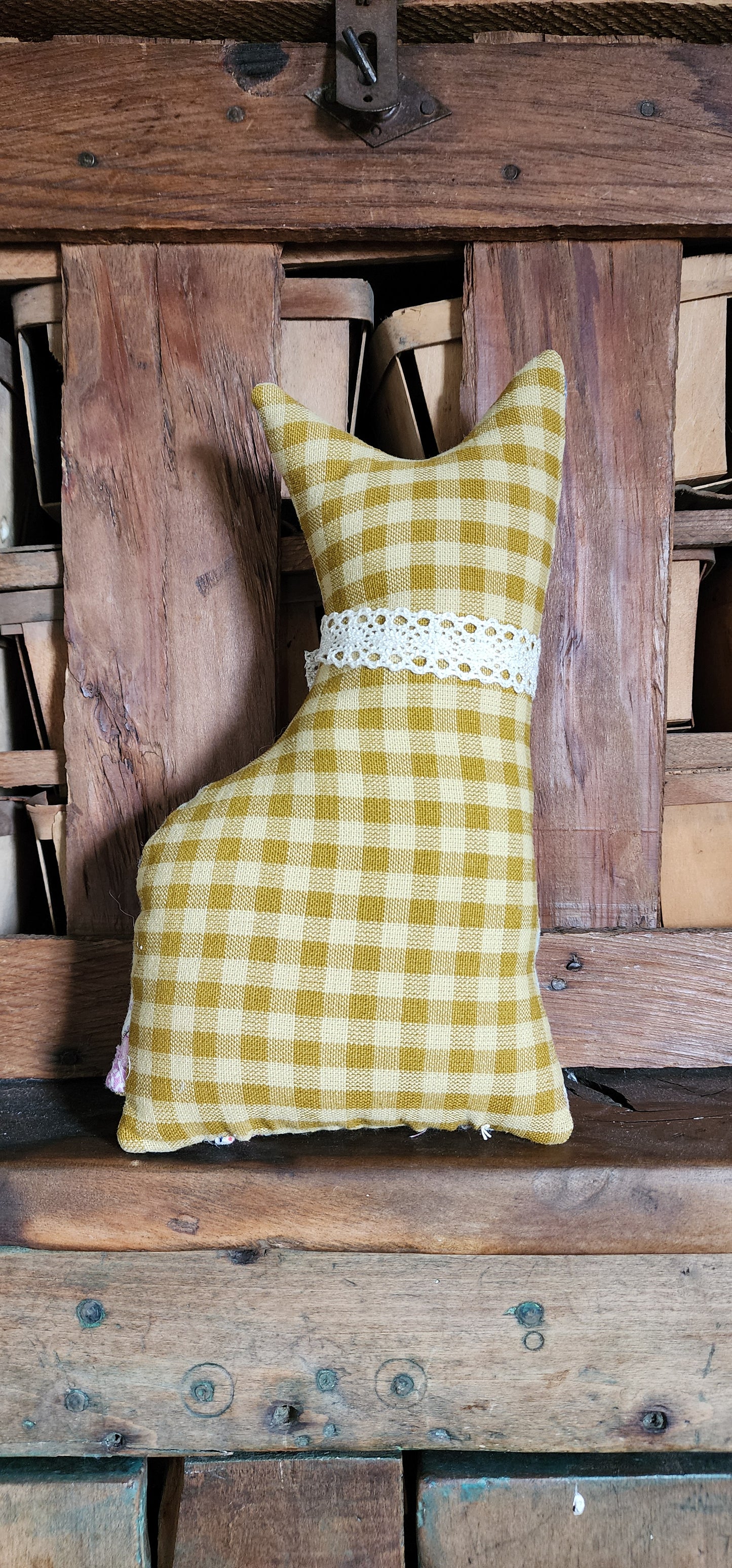 Vintage Quilt Country Cat
